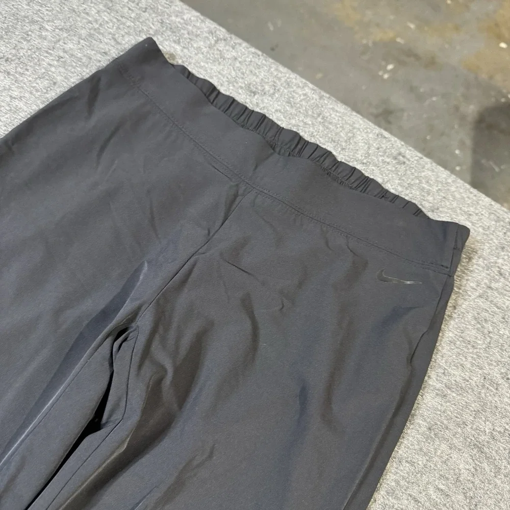 Nike Dri-Fit Bliss Skinny Jogger Pants 642536-010 Black Womens S Gym Running